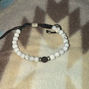 Howlite & Lava Bead Adjustable bracelet